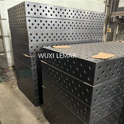 Robot Collaborative Welding Workbench
